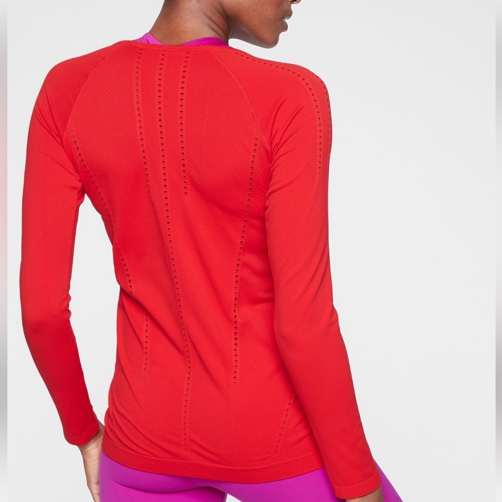 Athleta Foothill Long Sleeve Red, Small